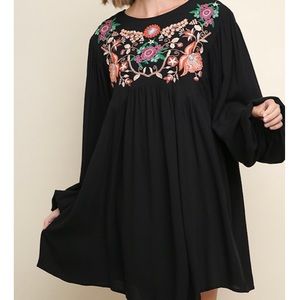 Embroidered Puff Sleeve Dress